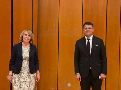 Boris Rhein und Nachfolgerin im Vorsitz der MIT Christiane Loizides